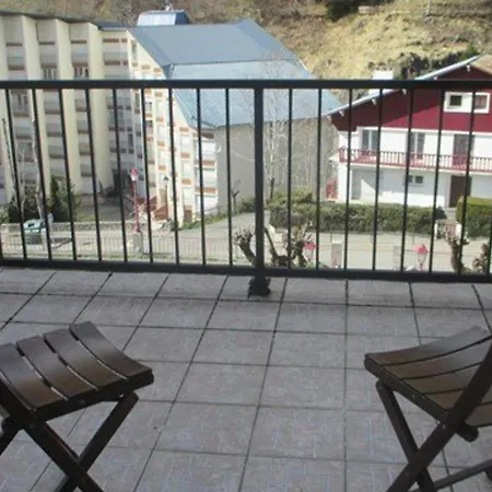 Cosy 4 Pers Avec Parking, Terrasse, Local A Skis - Fr-1-403-21 Apartment *